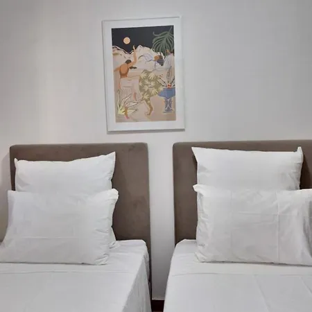Chill By The Sea- Apartman *