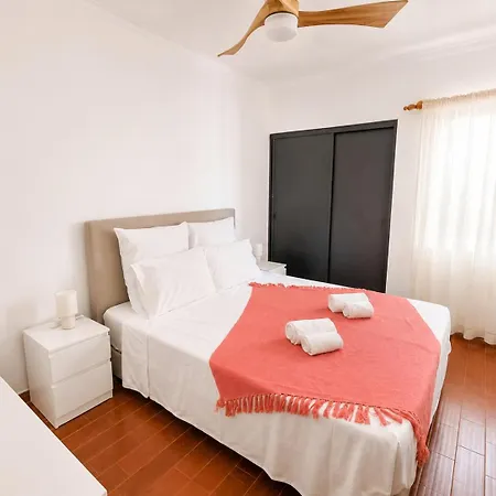 Chill By The Sea- Apartman