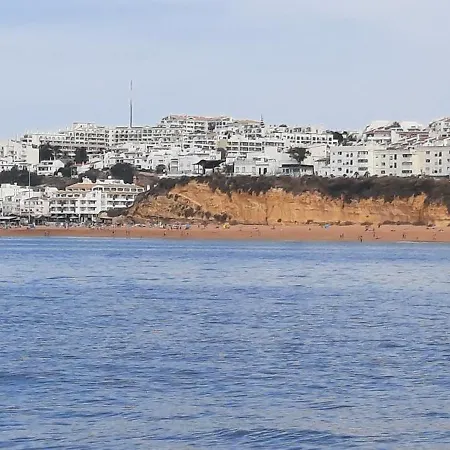 Chill By The Sea- Apartman *